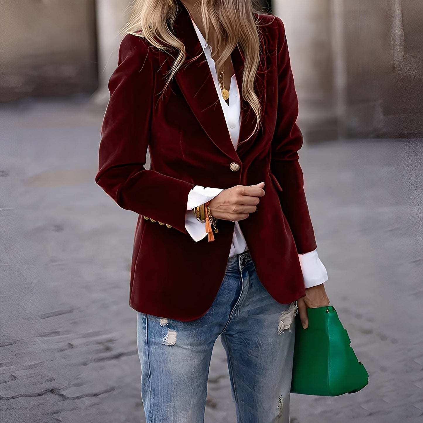 Alise - Eleganter, schmaler Damen-Samt-Blazer