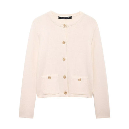 Zinnia - Bequeme Strickjacke mit goldenen Knöpfen für Frauen