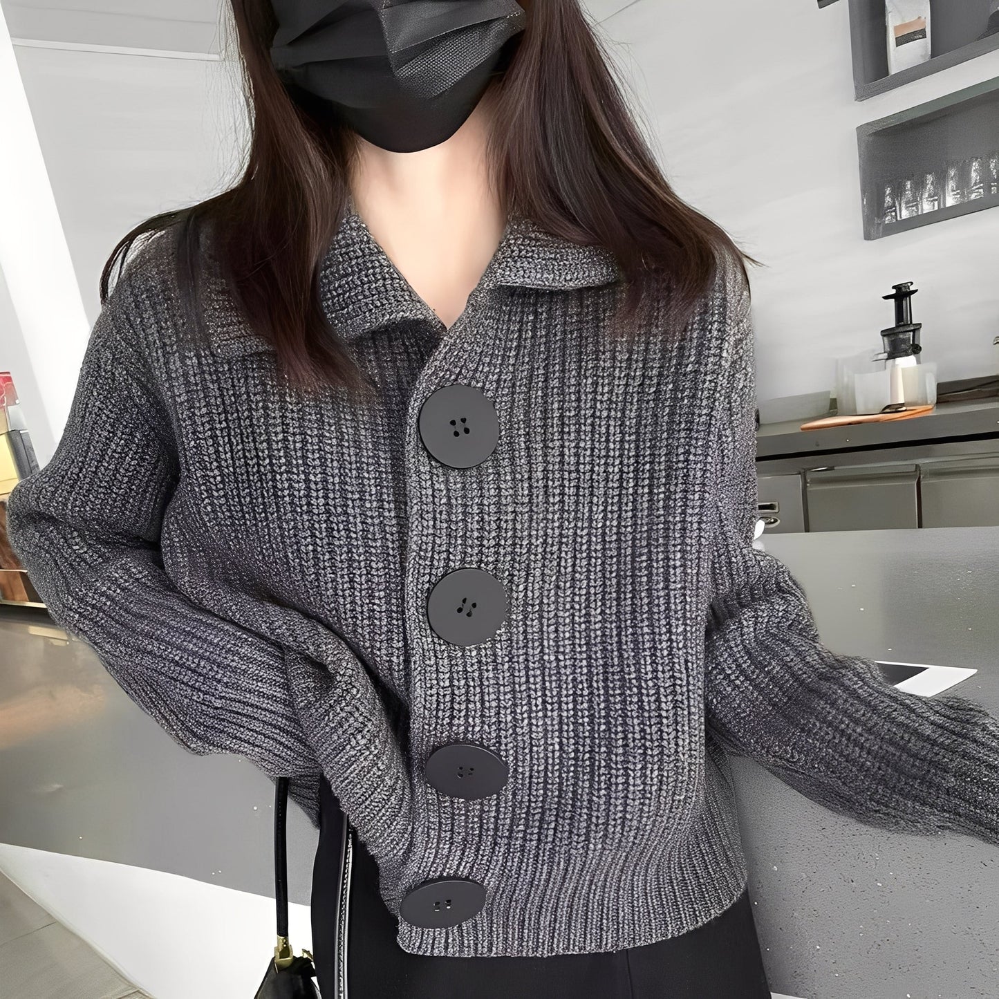 Alannah - Modische Damenjacke mit großen Knöpfen