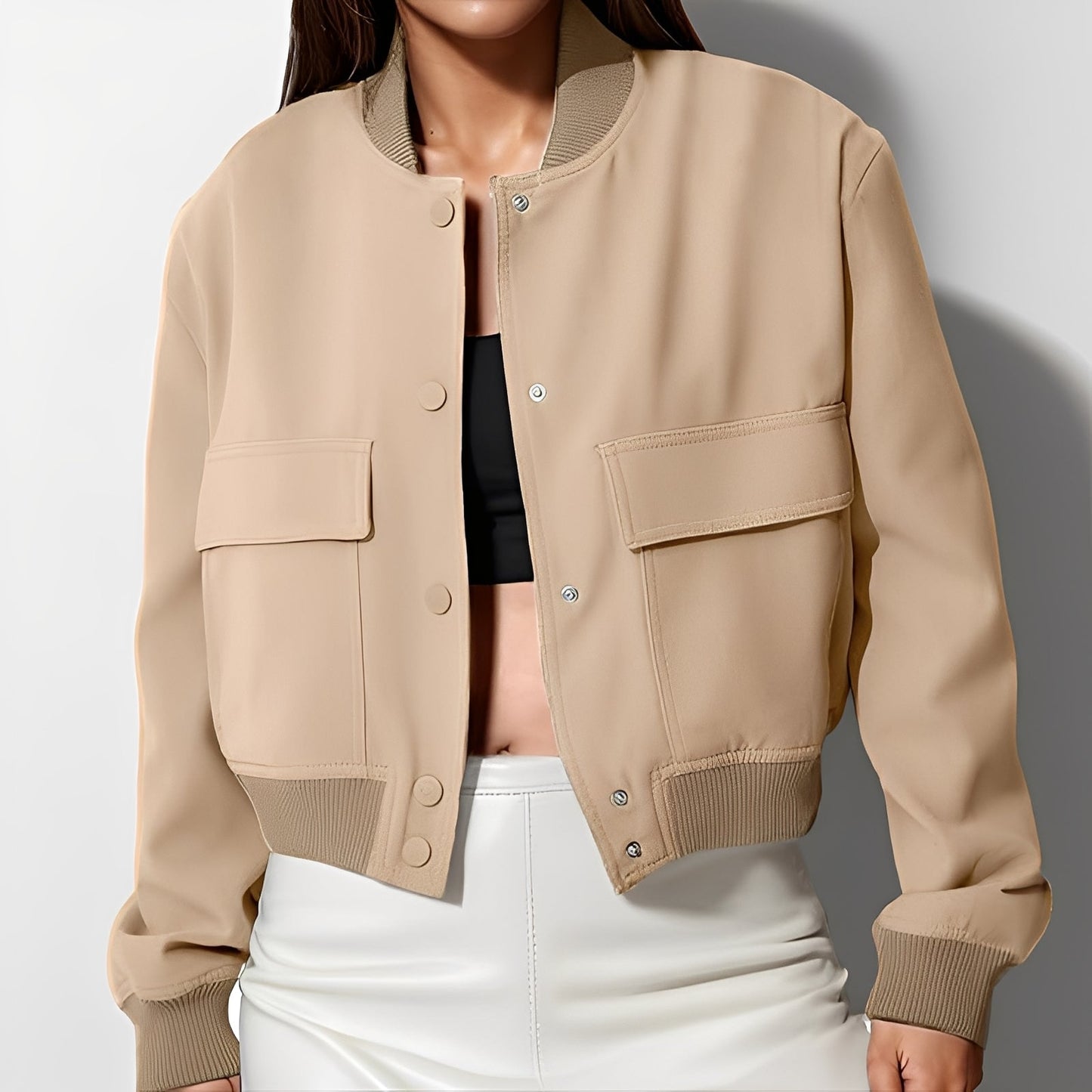 Marva - Bequeme und weite Frauenjacke mit großen Taschen
