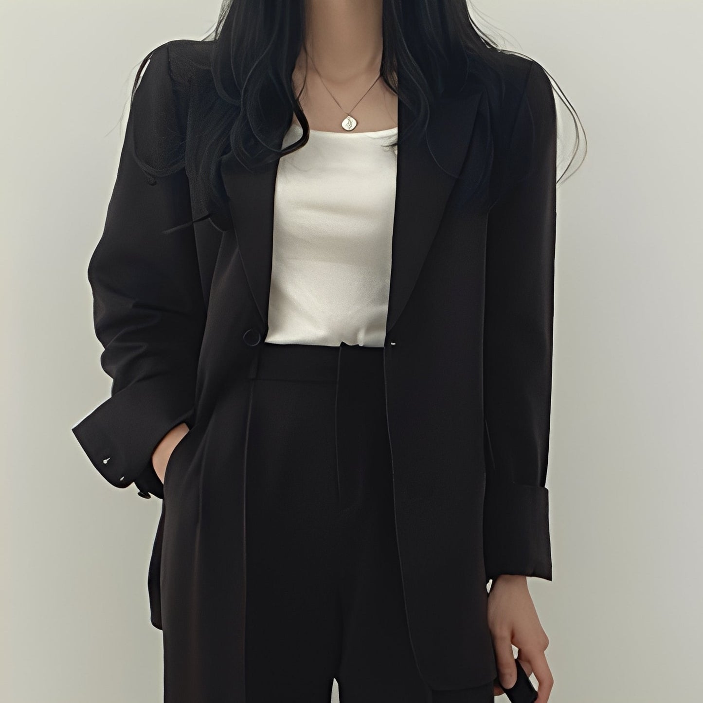Alethea - Stilvolles Set mit lockerer Jacke und Hose für Frauen
