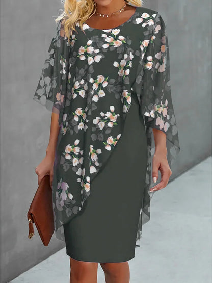 Lea – Kurzes Blumenmuster Kleid mit Überwurf