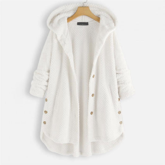 Daisy - Stylische Kapuzenjacke mit Kuschelfaktor und Knöpfen