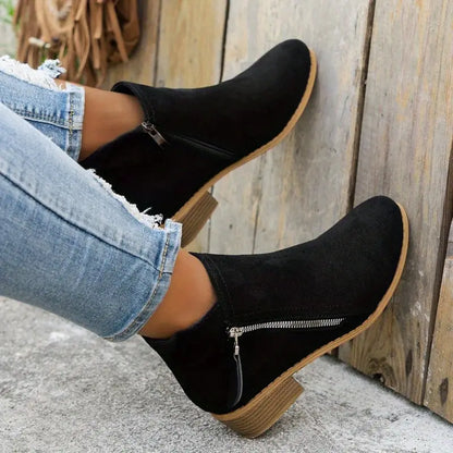 Klara – Stiefel mit Zipper