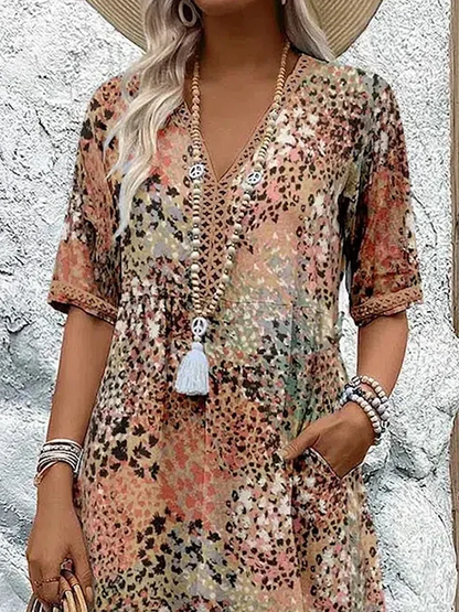 Skye - Luftiges Sommerkleid mit femininem V-Ausschnitt