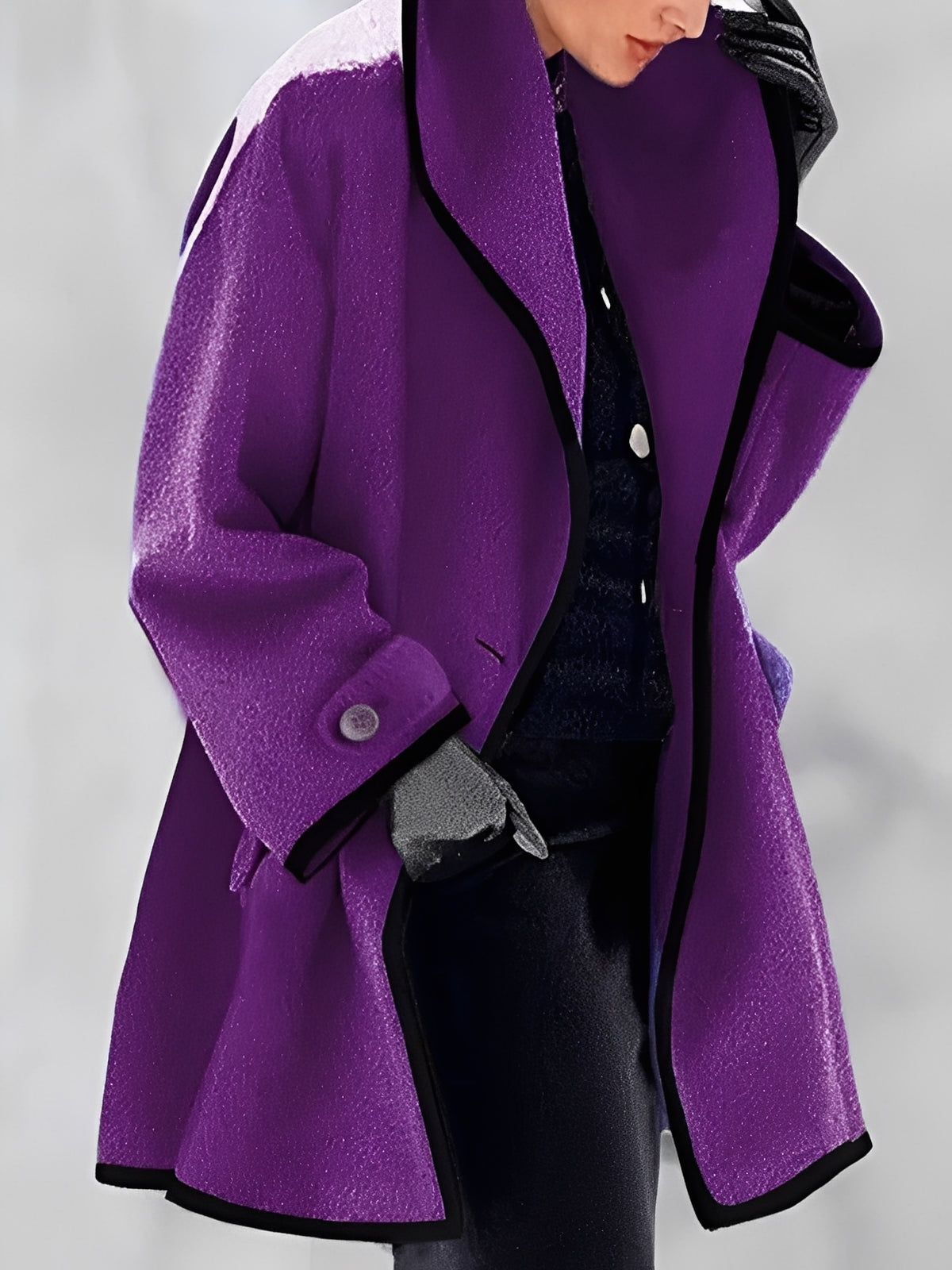 Mikayla - Warme Frauen-Wolljacke mit Kapuze