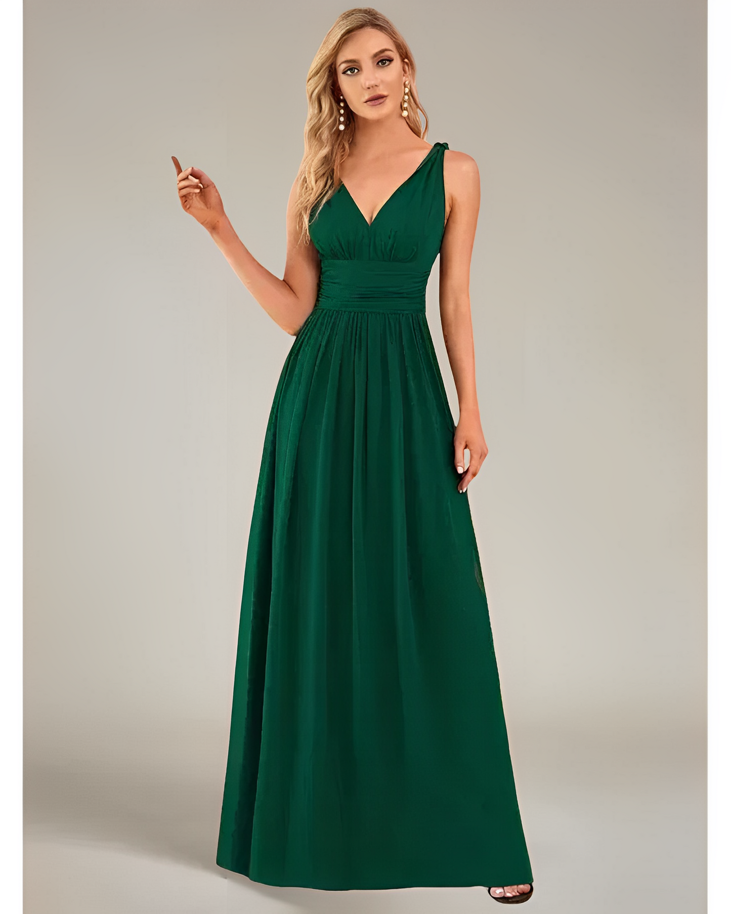 Estelle – Ärmelloses Kleid mit V-Ausschnitt