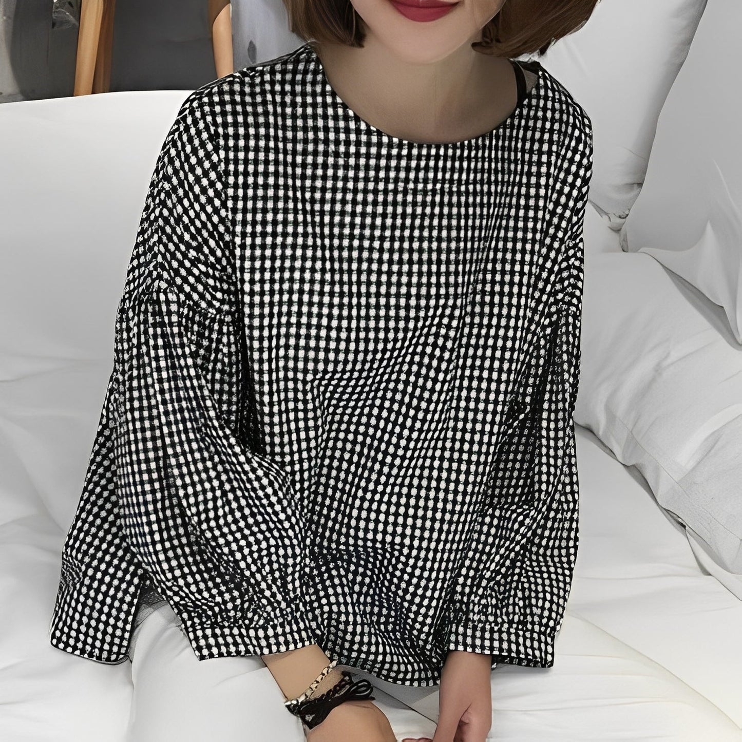 Tahlia - Weites Damenhemd mit Karos und schrägem Look