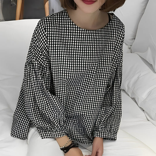 Tahlia - Weites Damenhemd mit Karos und schrägem Look