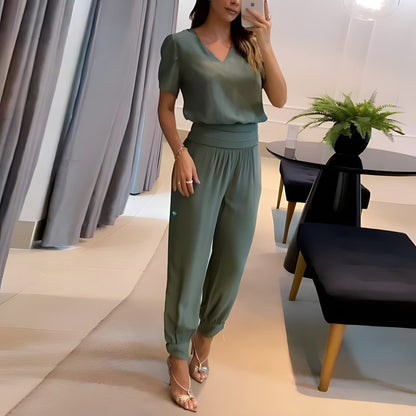 Alexandra – Outfit mit Oberteil und Hose