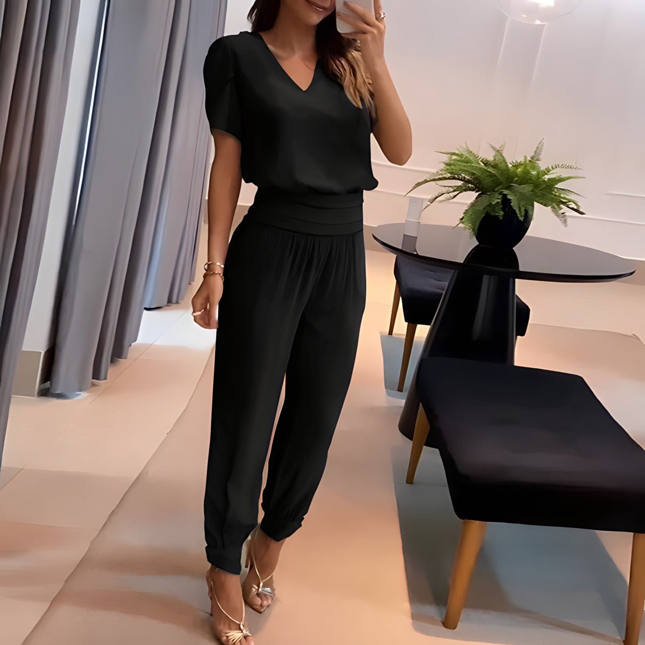 Alexandra – Outfit mit Oberteil und Hose