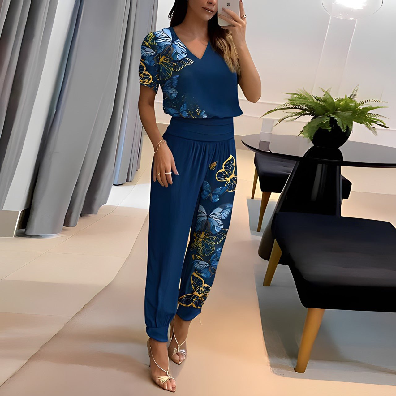 Alexandra – Outfit mit Oberteil und Hose