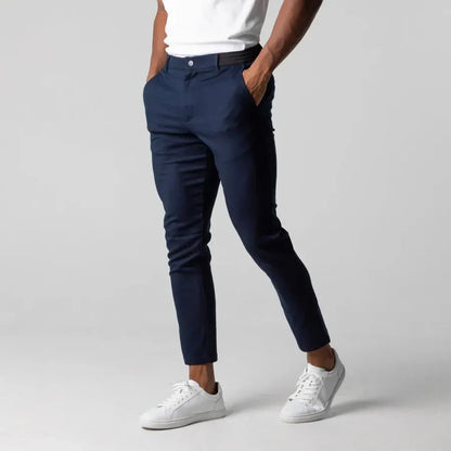 Bjorn – Schmal geschnittene Chinohose